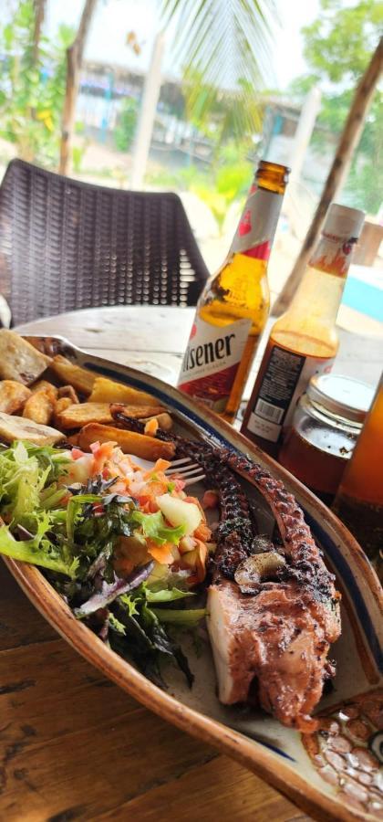 Surf & Turf Otel Zacatecoluca Dış mekan fotoğraf